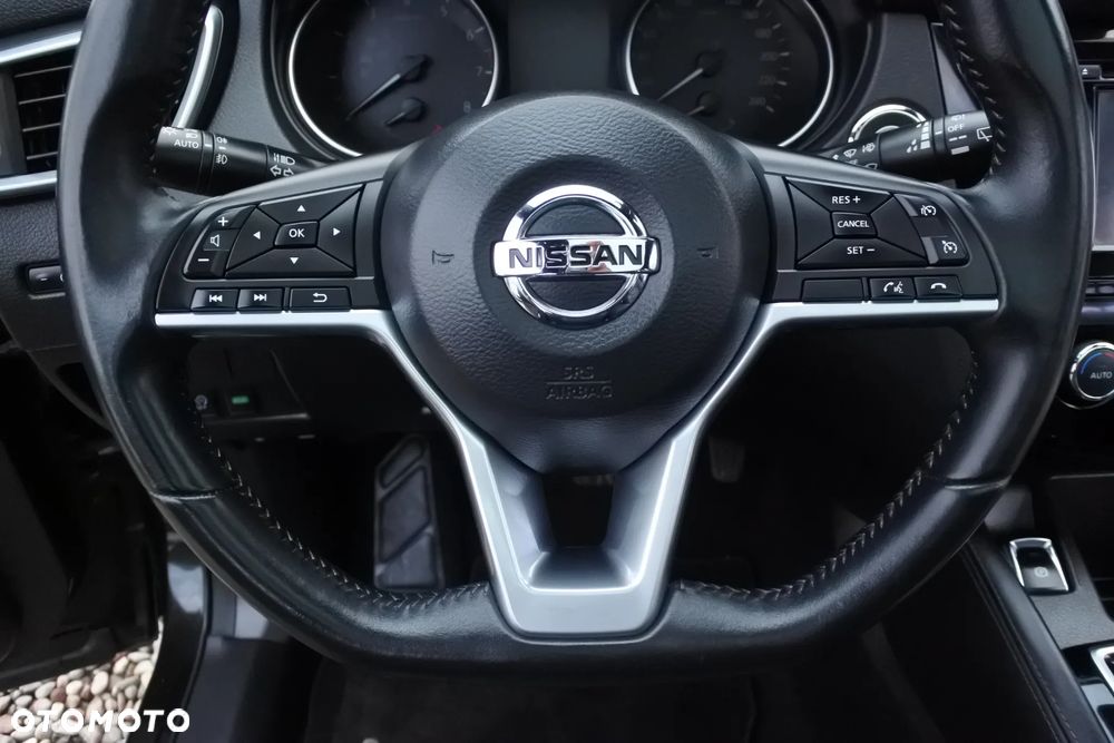 Nissan Qashqai 1.2 DIG-T Xtronic TEKNA+ - 21
