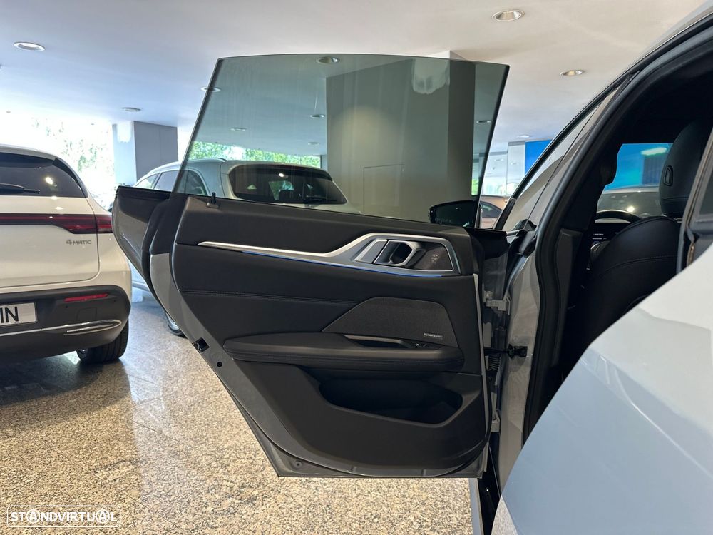 BMW i4 eDrive40 Pack Desportivo M - 30