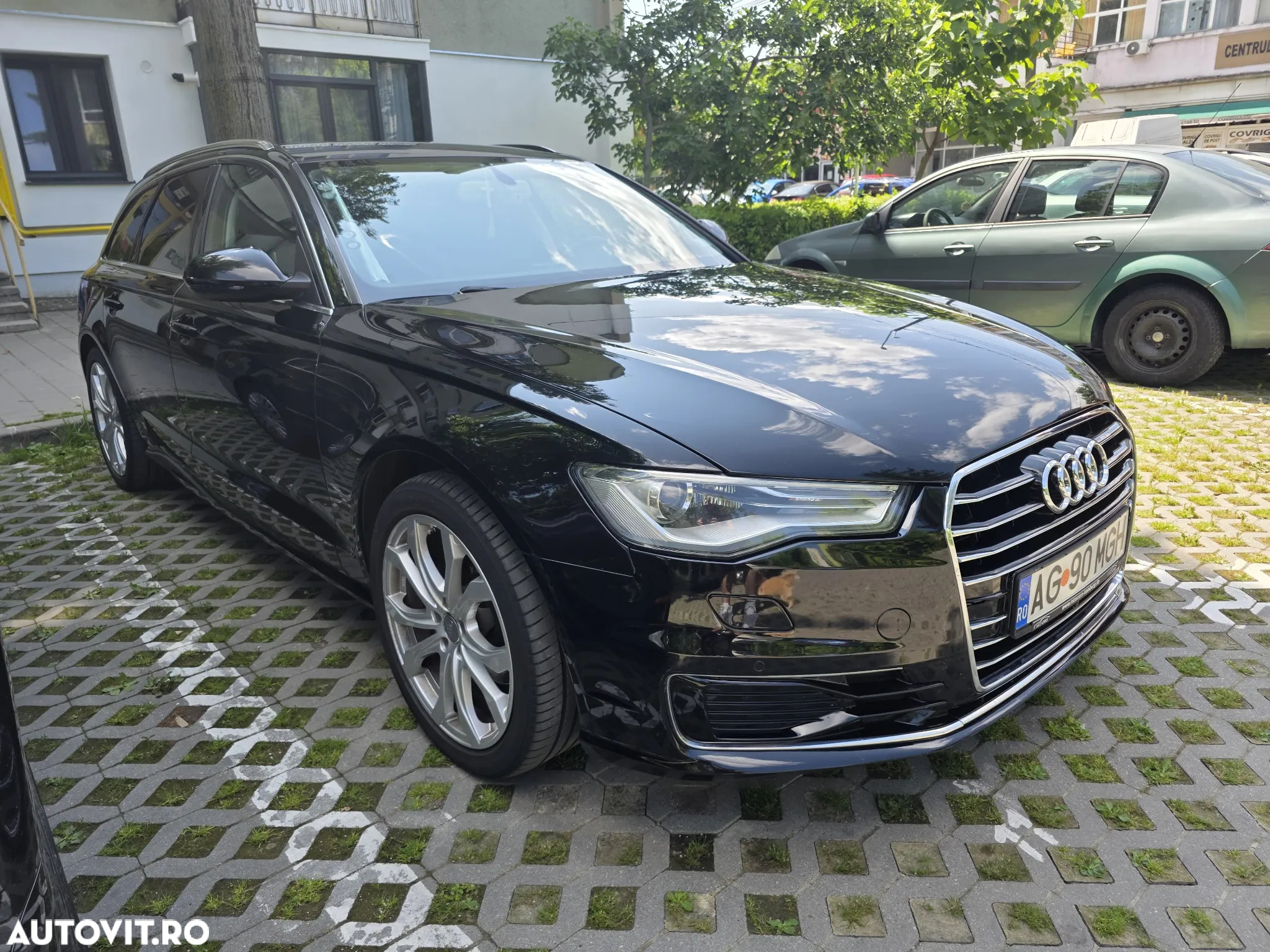 Audi A6 Avant 2.0 TDI Ultra DPF S tronic - 3