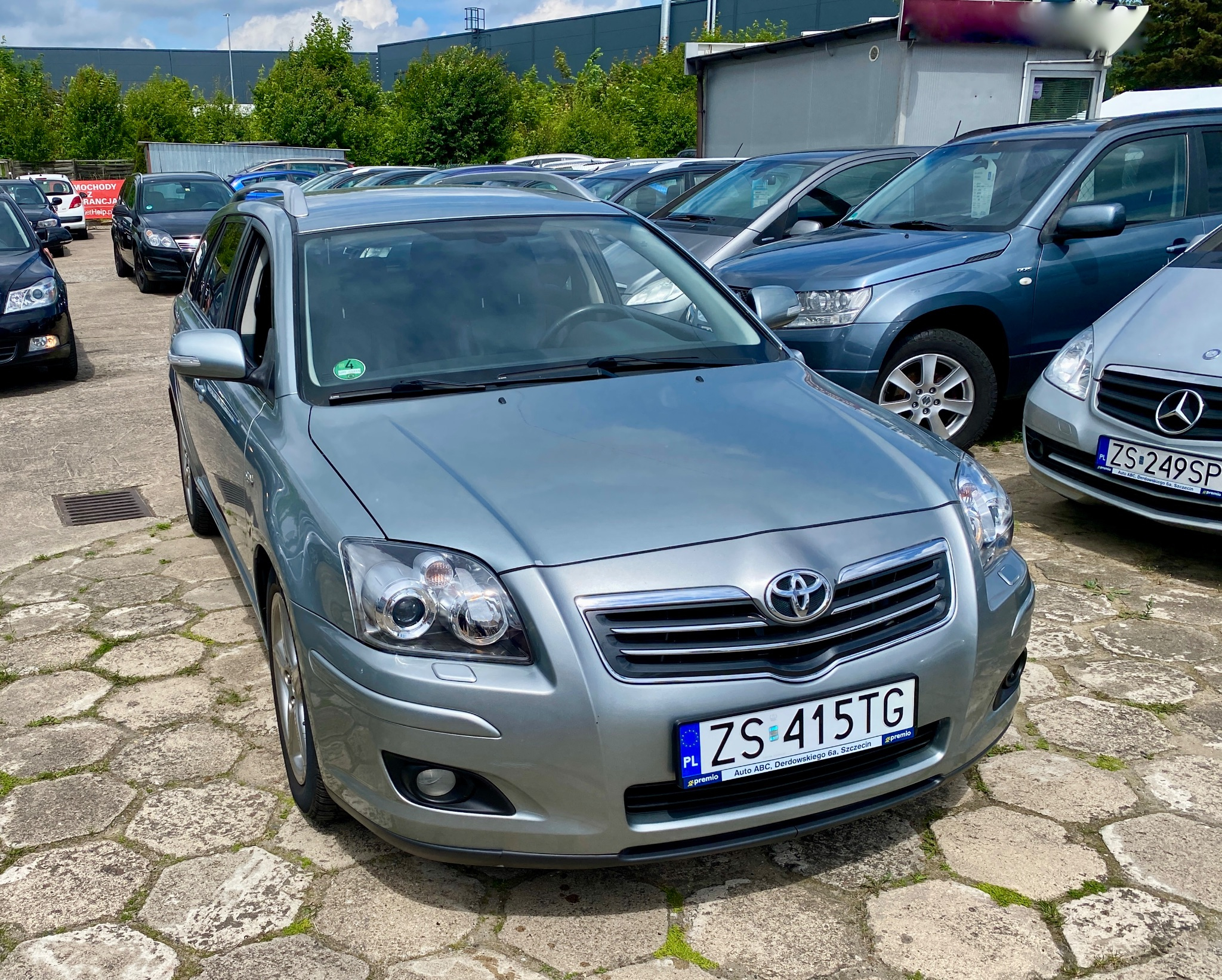 Toyota Avensis Combi 2.2 D-CAT Executive - 14