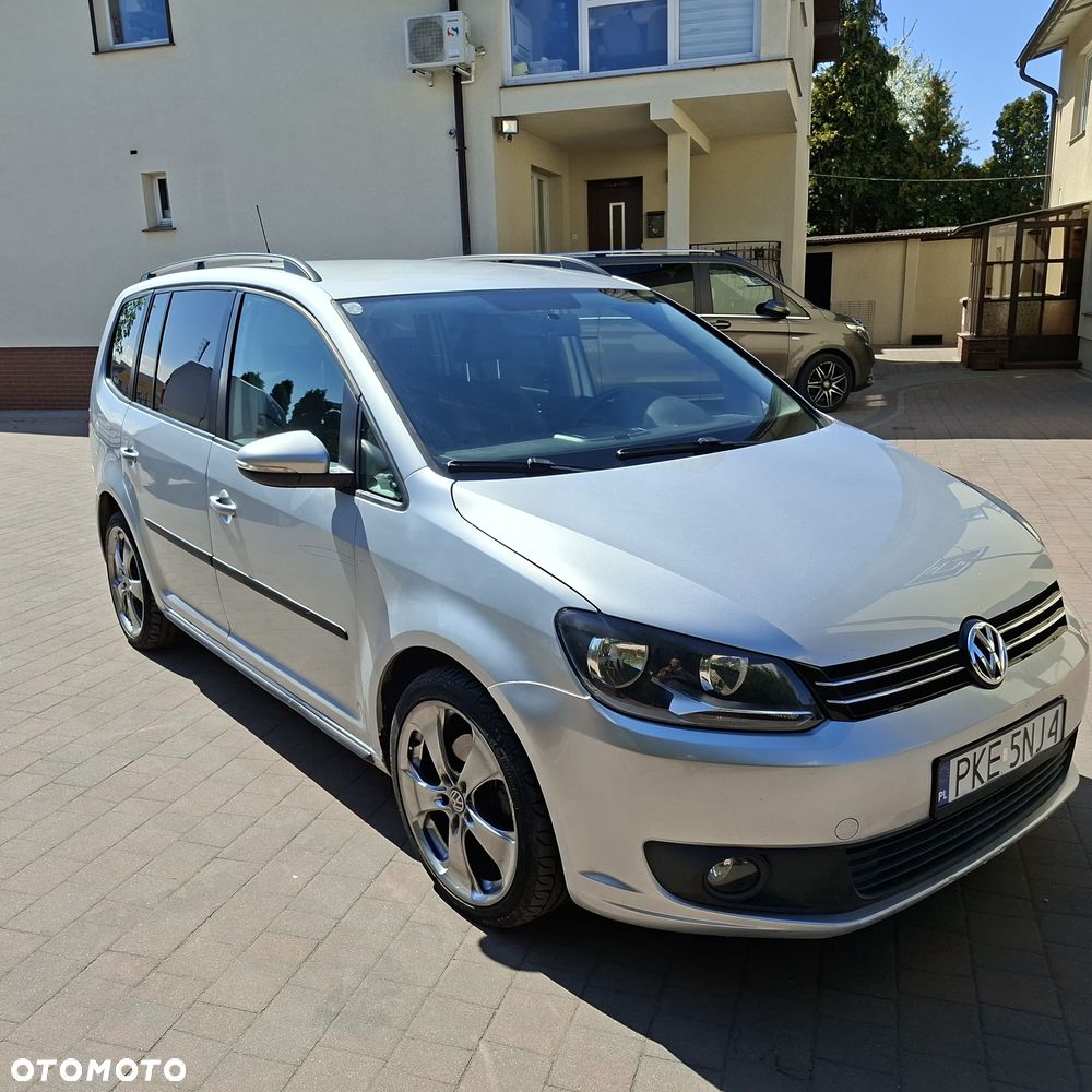 Volkswagen Touran 1.6 TDI DPF BlueMot Comfortline - 4