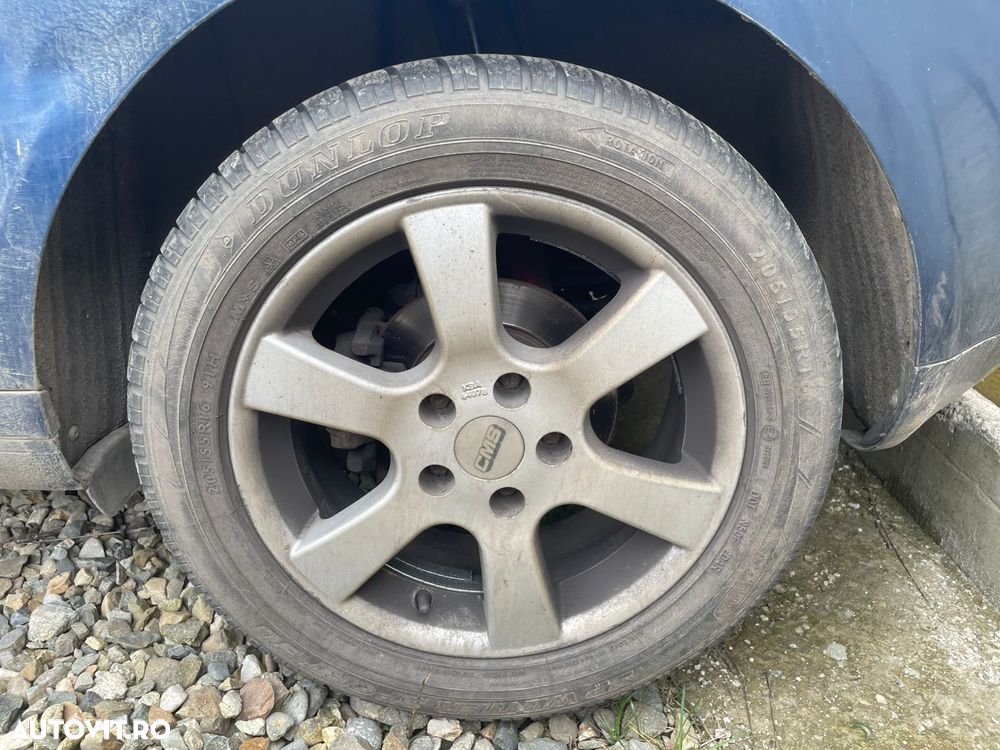 Audi A3 2.0 TDI DPF Ambiente - 18