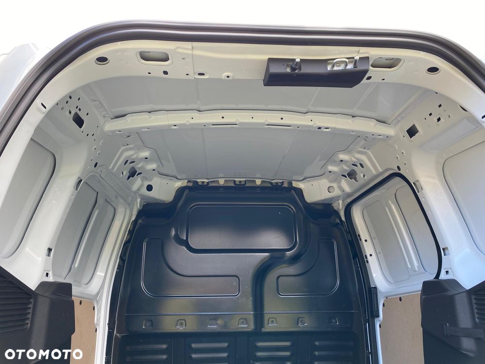 Ford TRANSIT COURIER - 32