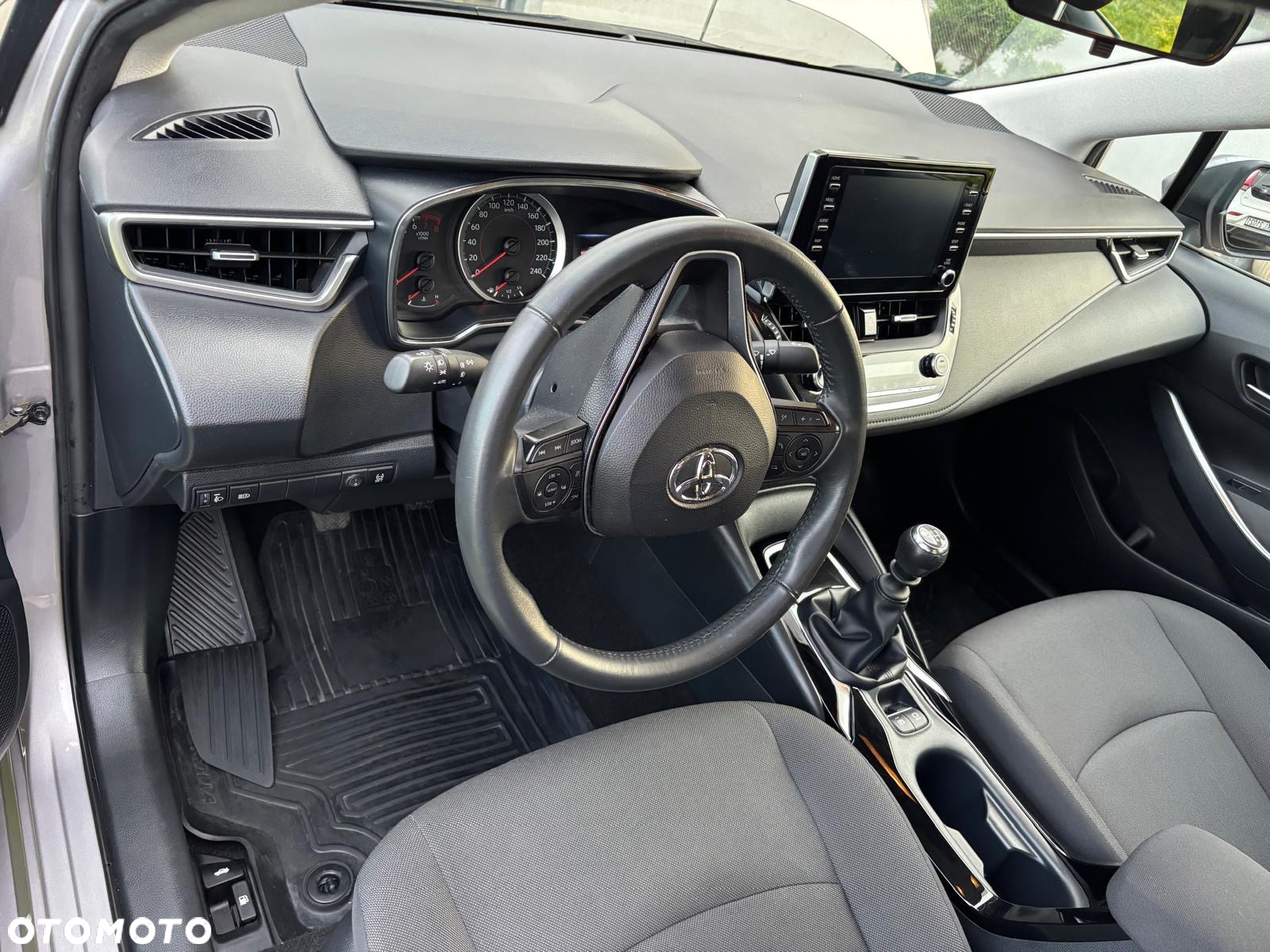 Toyota Corolla 1.6 Comfort - 7
