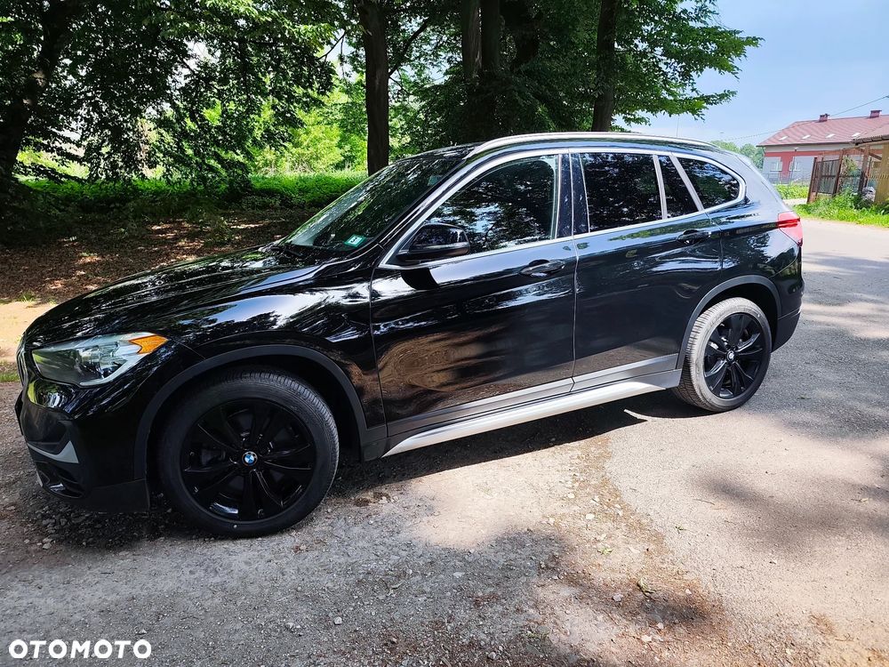 BMW X1 xDrive28i xLine - 10