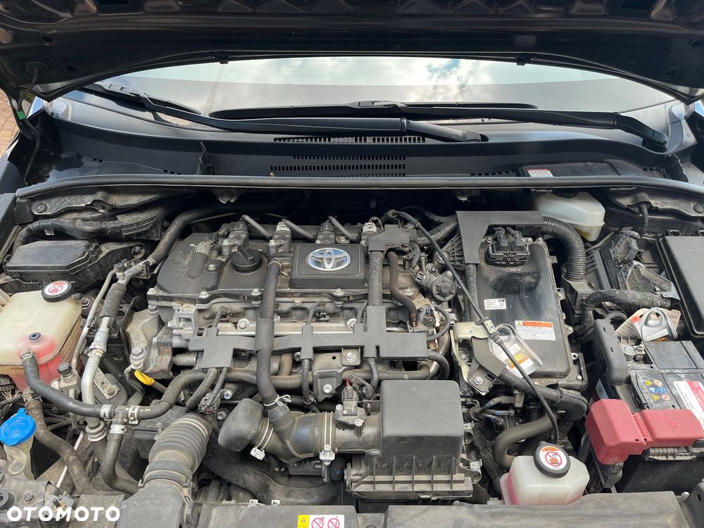Toyota Corolla 2.0 Hybrid Comfort - 12