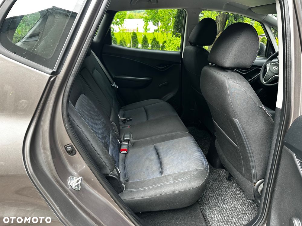 Hyundai ix20 1.4 Trend - 13