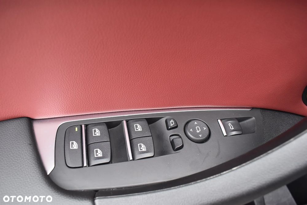 BMW X4 xDrive20i mHEV sport - 23