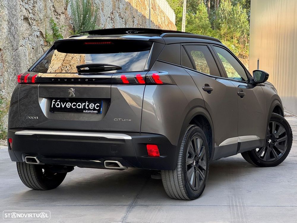 Peugeot 2008 1.2 PureTech GT Line - 23