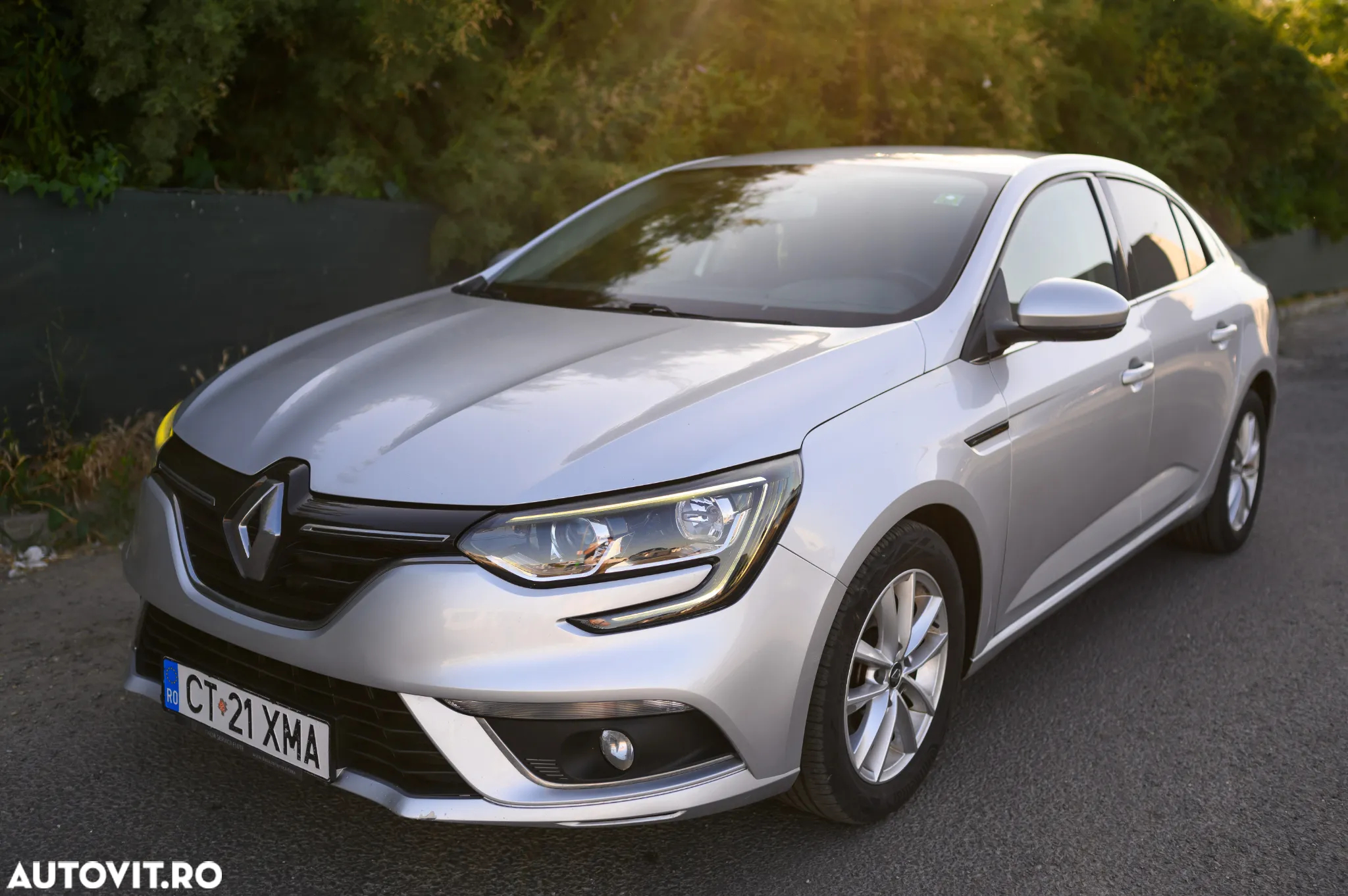 Renault Megane - 11