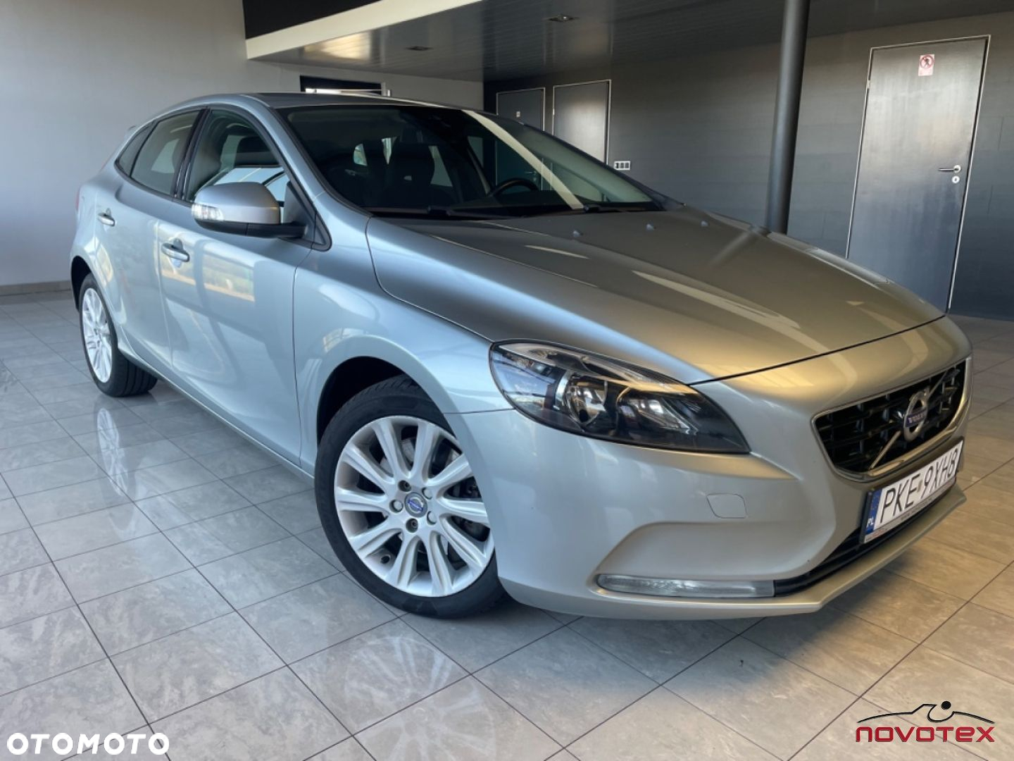 Volvo V40 D3 Summum - 3