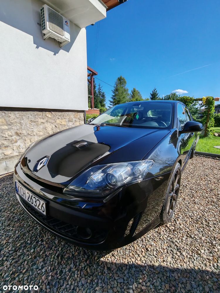 Renault Laguna - 1