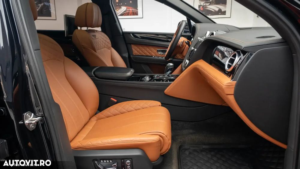 Bentley Bentayga - 29