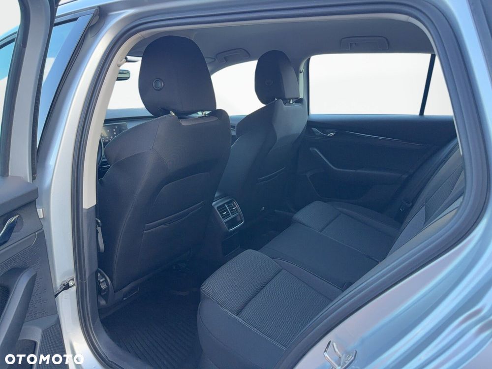 Skoda Octavia - 30