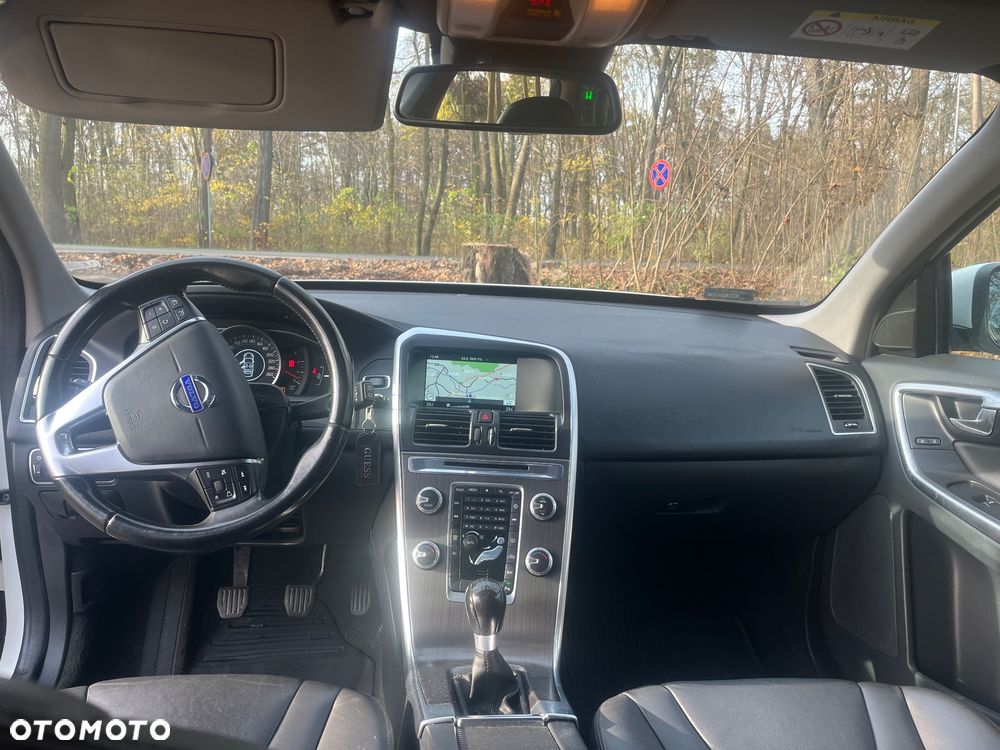 Volvo XC 60 D3 Kinetic - 8