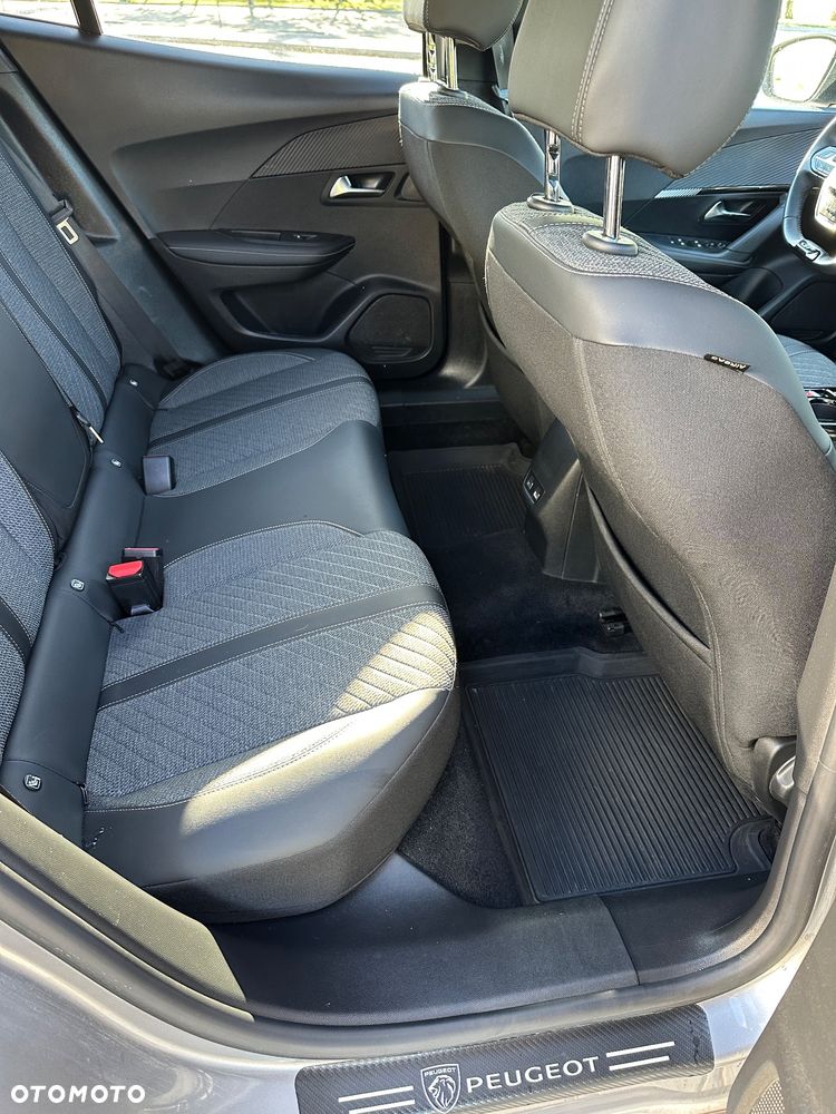 Peugeot 2008 - 16