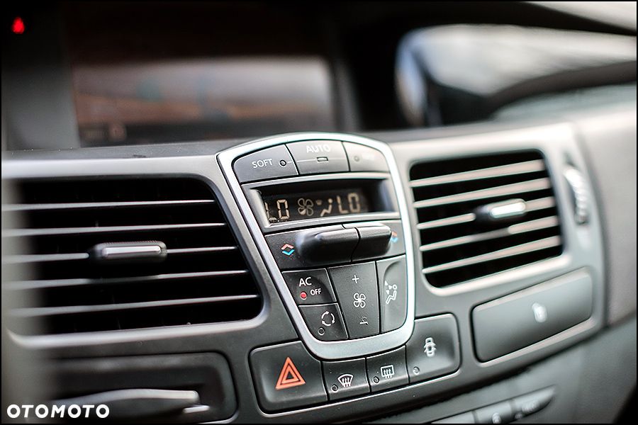 Renault Laguna - 27