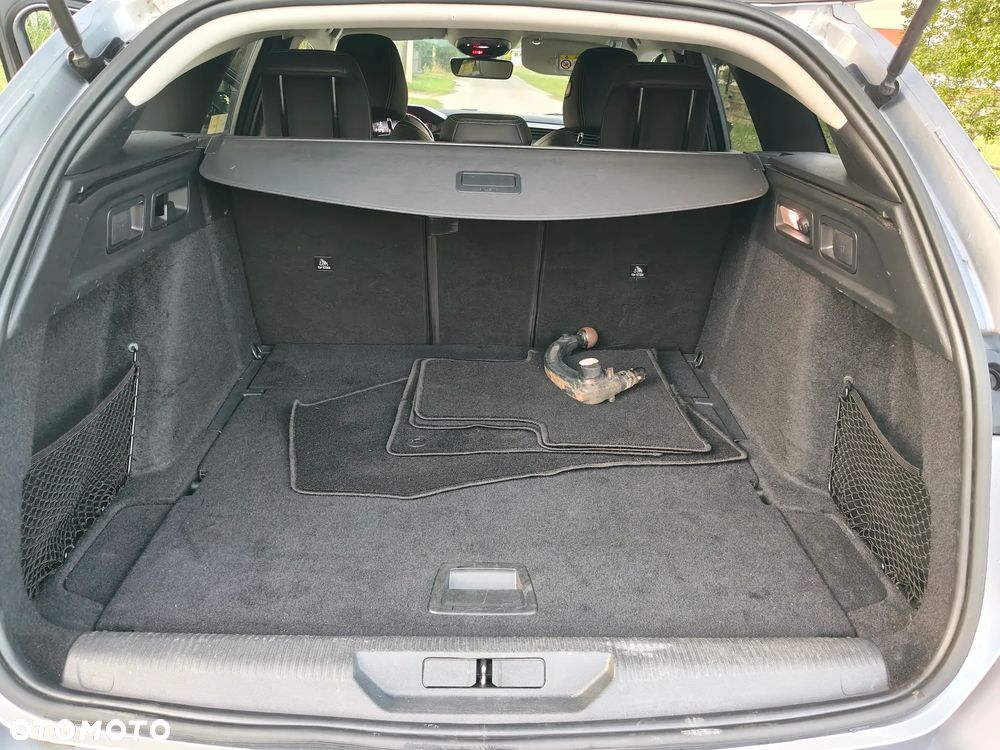 Peugeot 308 1.5 BlueHDi Allure Pack S&S EAT8 - 31