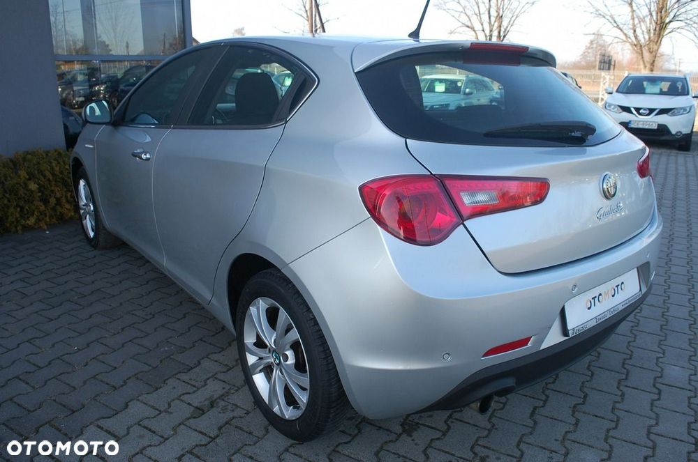 Alfa Romeo Giulietta - 11