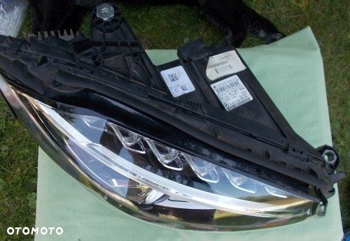 MERCEDES C KLASA W205 LED HIGH PERFORMANCE LAMPA PRAWA PRZÓD PRZEDNIA EU - 14