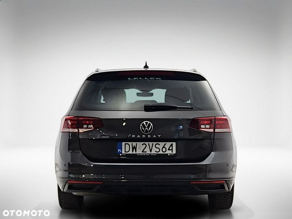 Volkswagen Passat Variant 1.5 TSI EVO Business DSG - 5