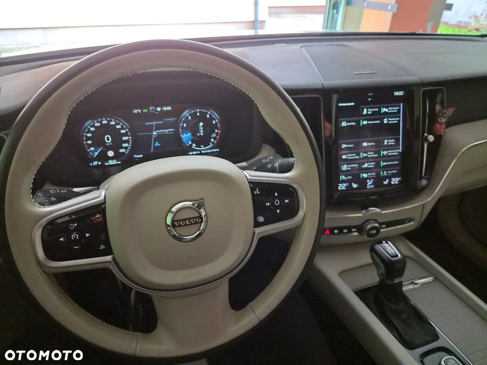 Volvo XC 60 - 17