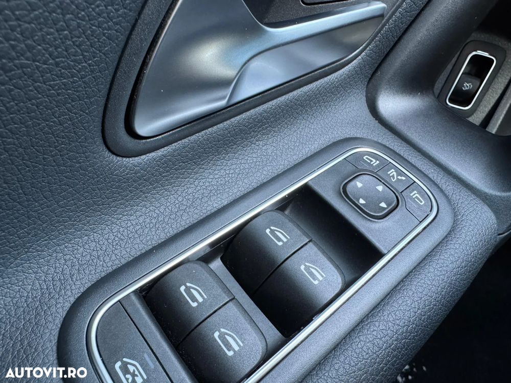 Mercedes-Benz A 180 d Sedan 8G-DCT - 19