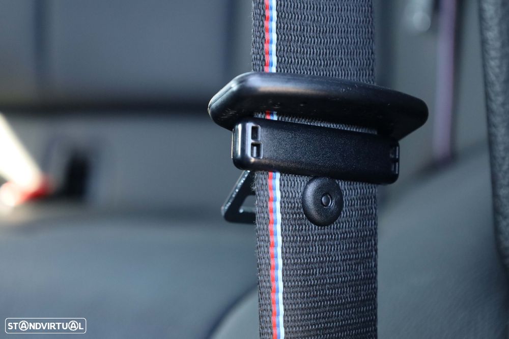 BMW M2 Competition Auto - 27