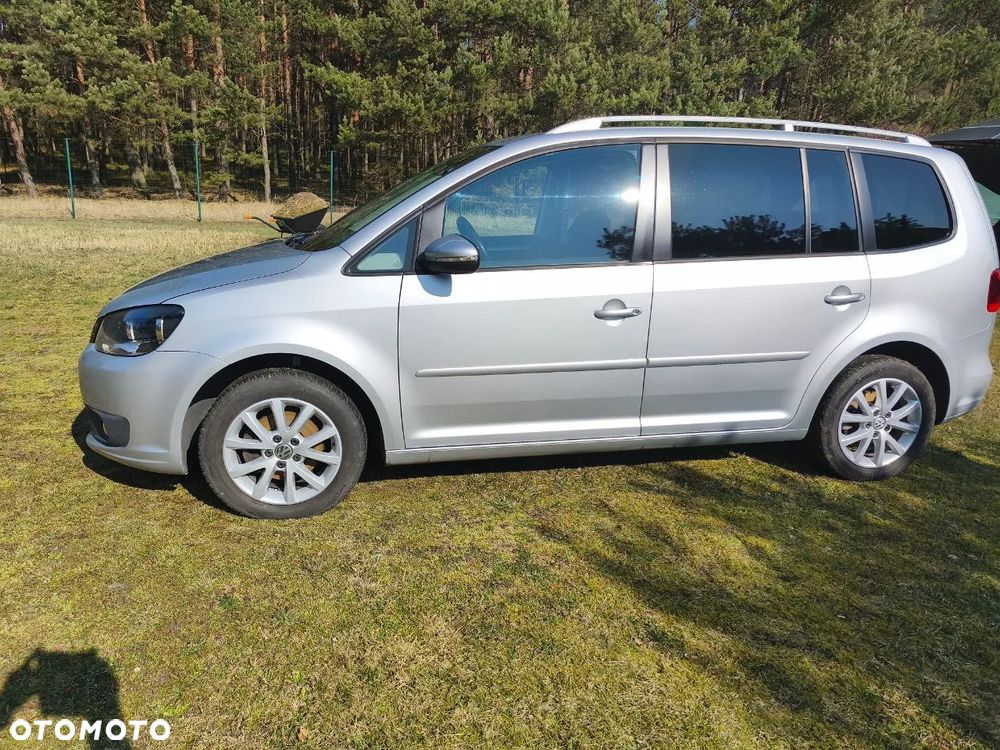 Volkswagen Touran 1.6 TDI DPF BlueMotion Technology DSG Comfortline - 25