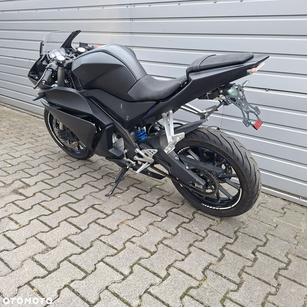 Yamaha R125 - 10