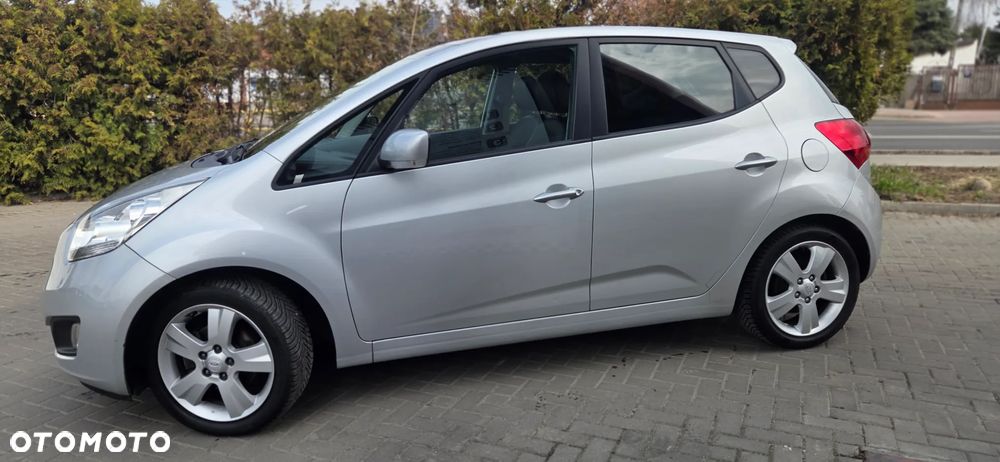 Kia Venga 1.6 CRDi 128 ISG Vision - 8