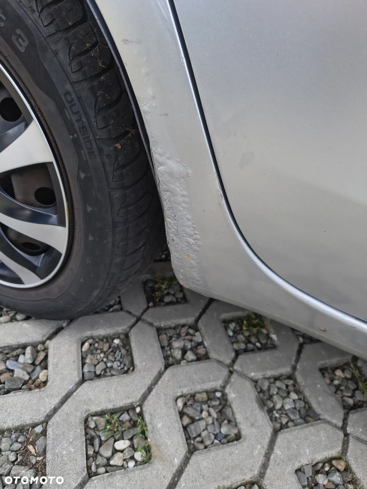 Toyota Yaris 1.0 Luna A/C - 6
