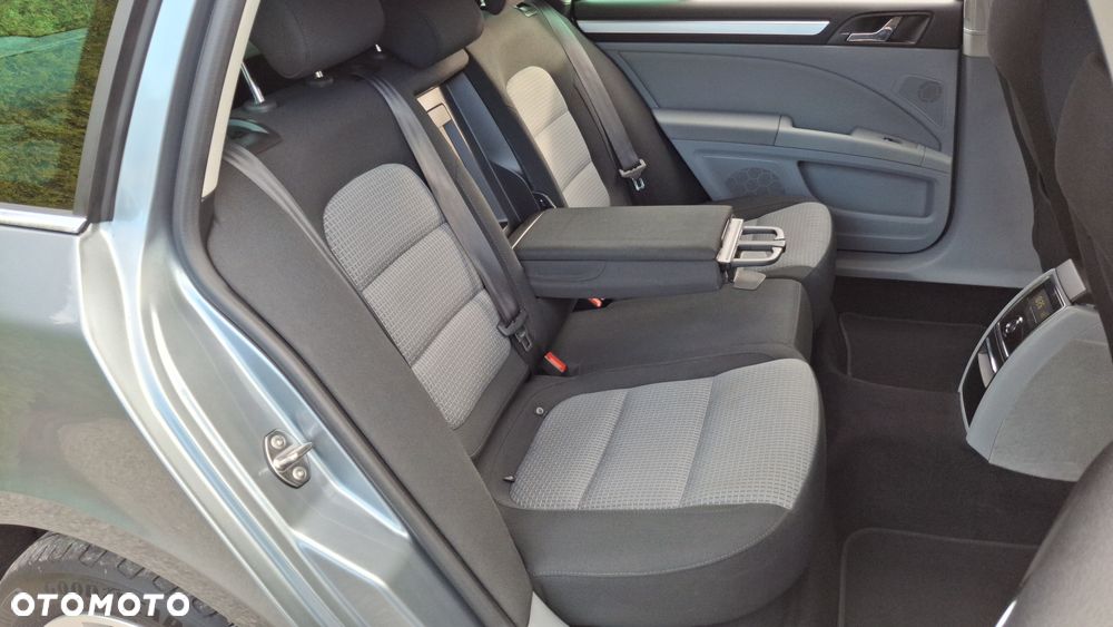 Skoda Superb 2.0 TDI PD Ambition - 9