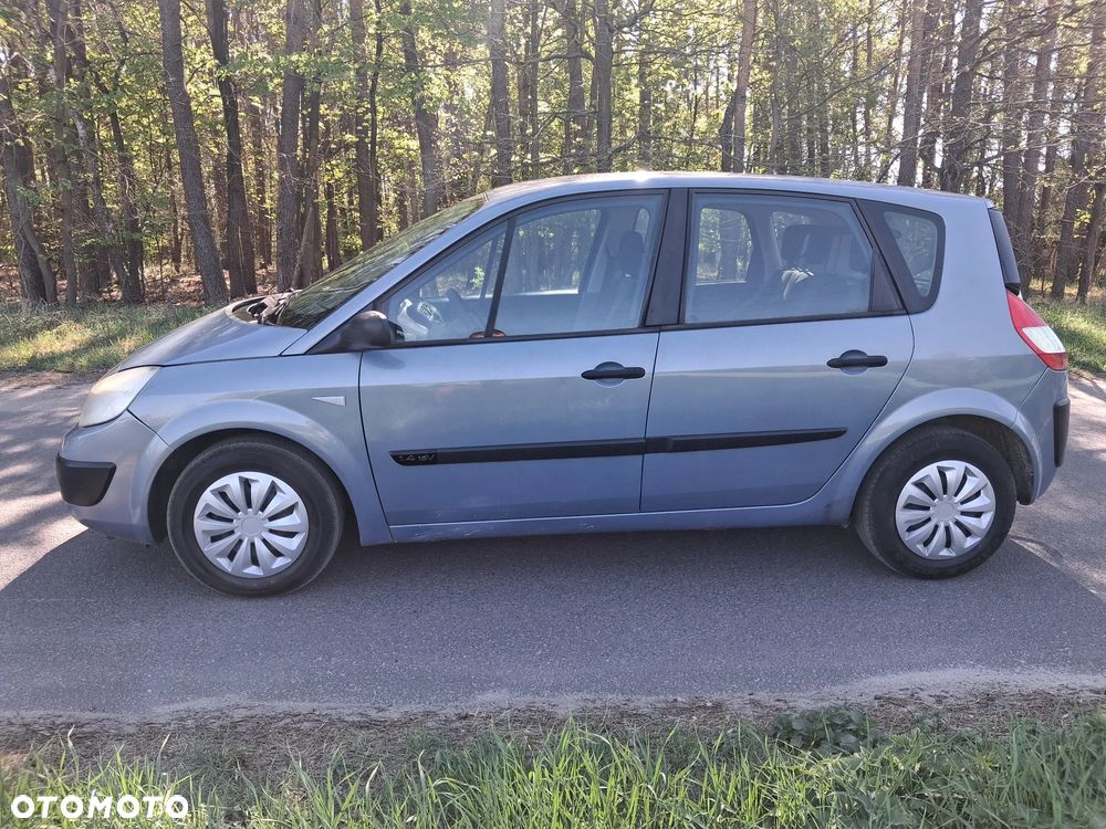 Renault Scenic - 2