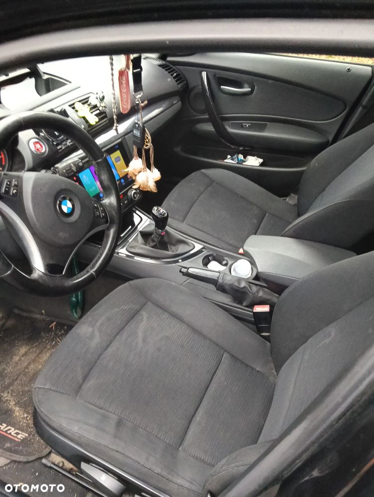 BMW Seria 1 120d - 6