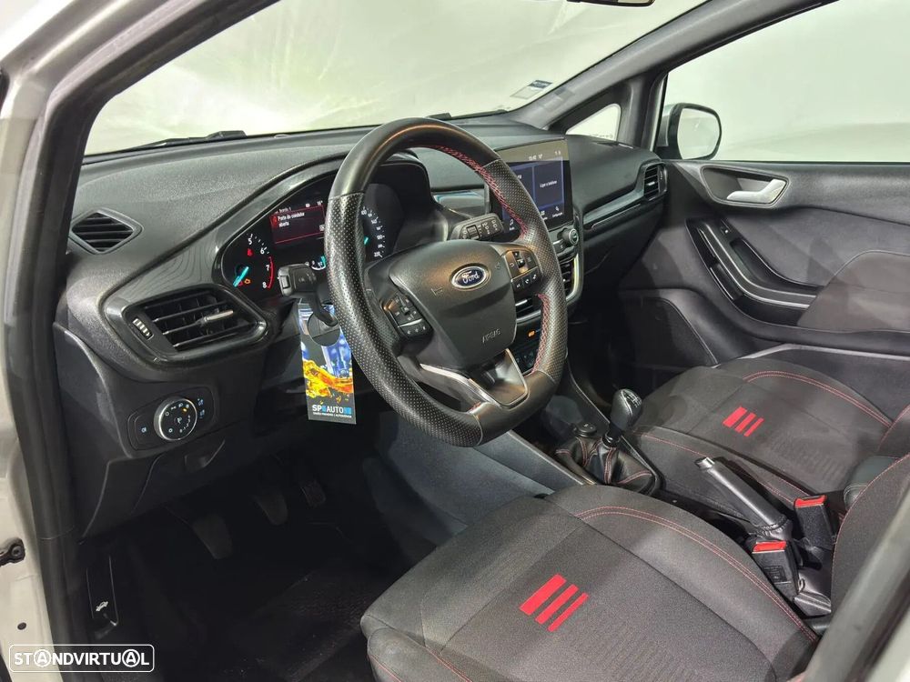 Ford Fiesta - 8