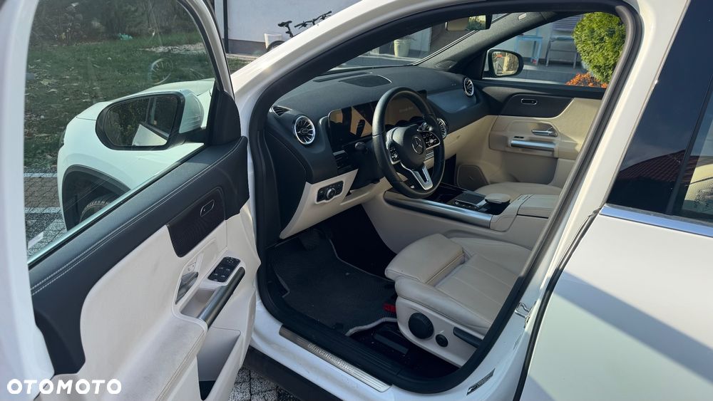 Mercedes-Benz EQA 250 66.5kWh Progressive - 17