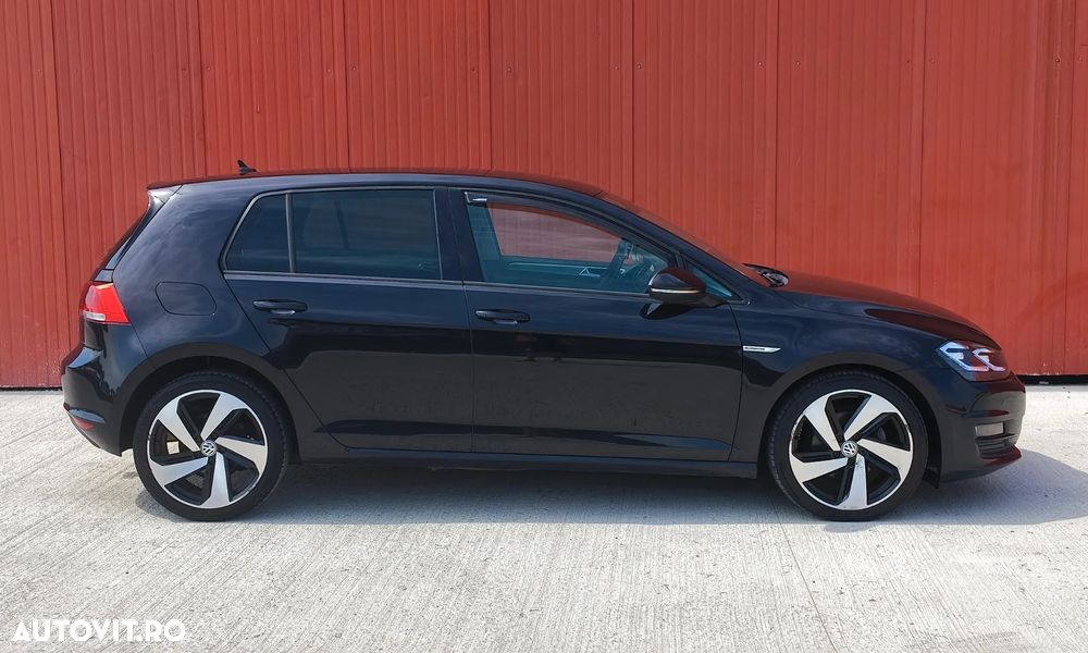 Volkswagen Golf 1.6 TDI BlueMotion Technology Lounge - 5