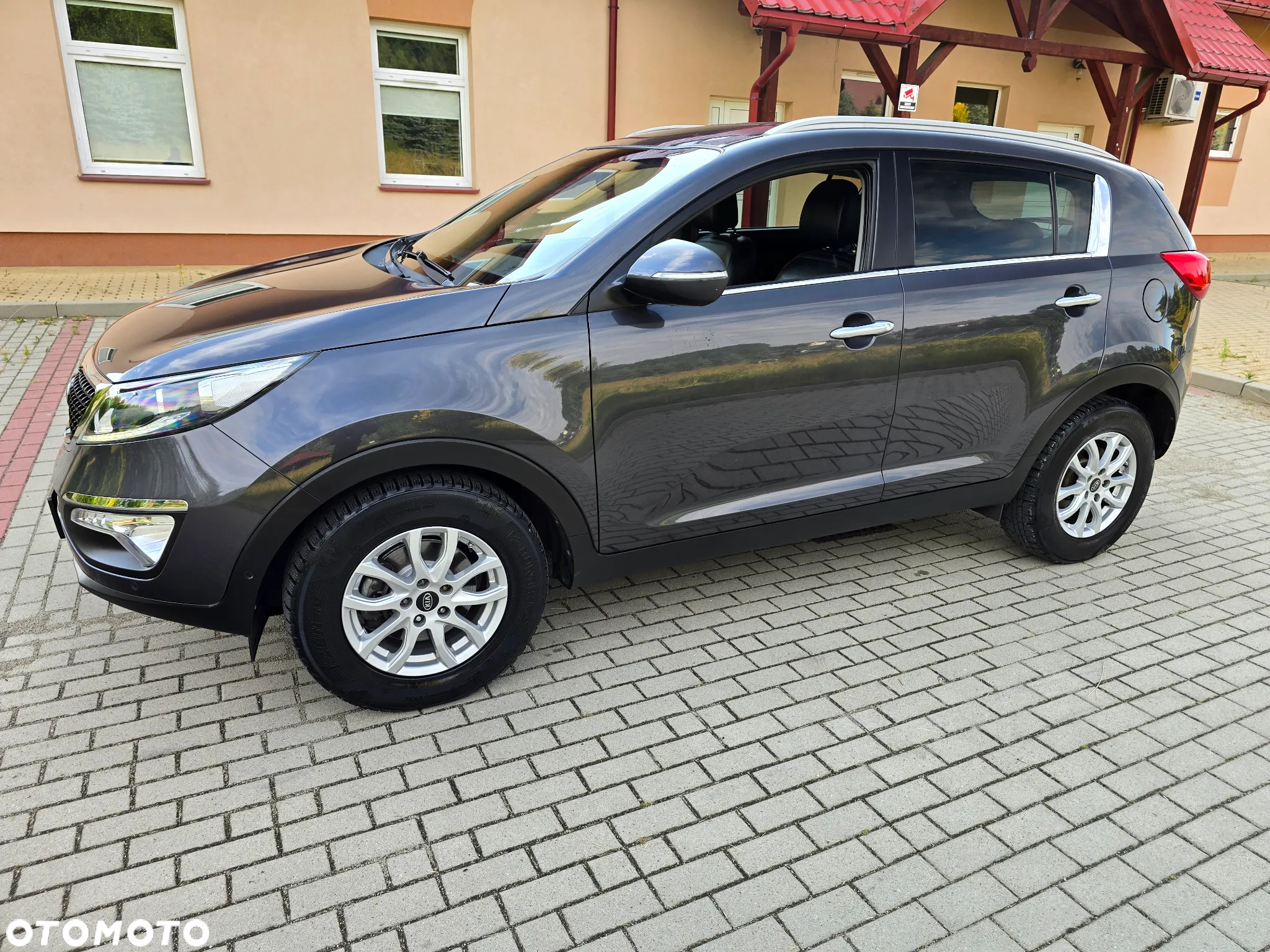 Kia Sportage 1.6 GDI Business Line M 2WD - 11