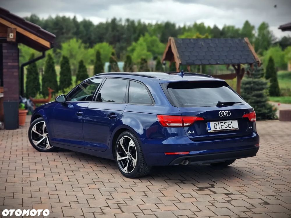 Audi A4 Avant 2.0 TDI - 21