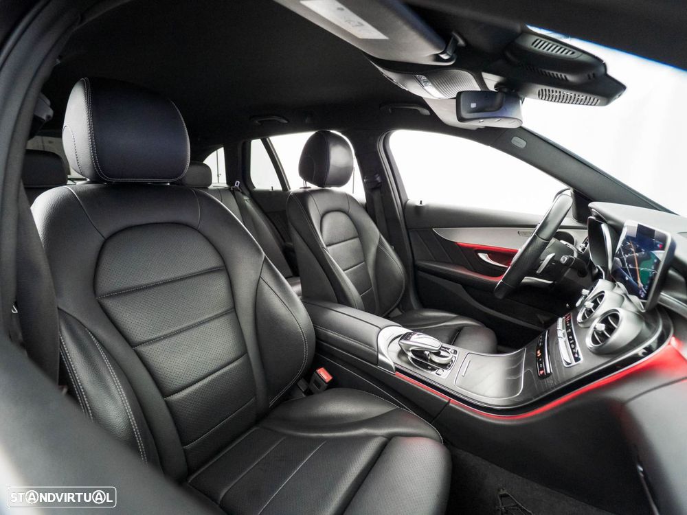 Mercedes-Benz C 300 de AMG Line - 40