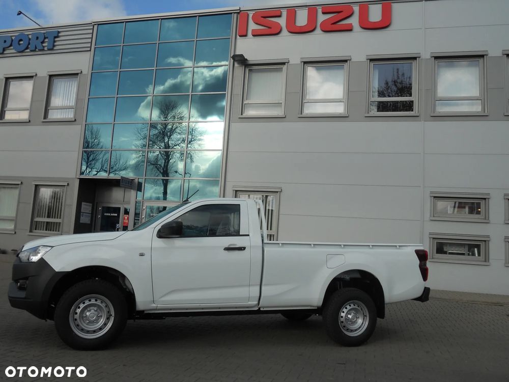 Isuzu D-Max 1.9 SC L - 10
