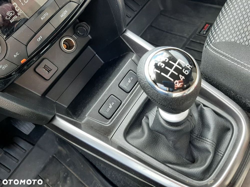 Suzuki Vitara - 19