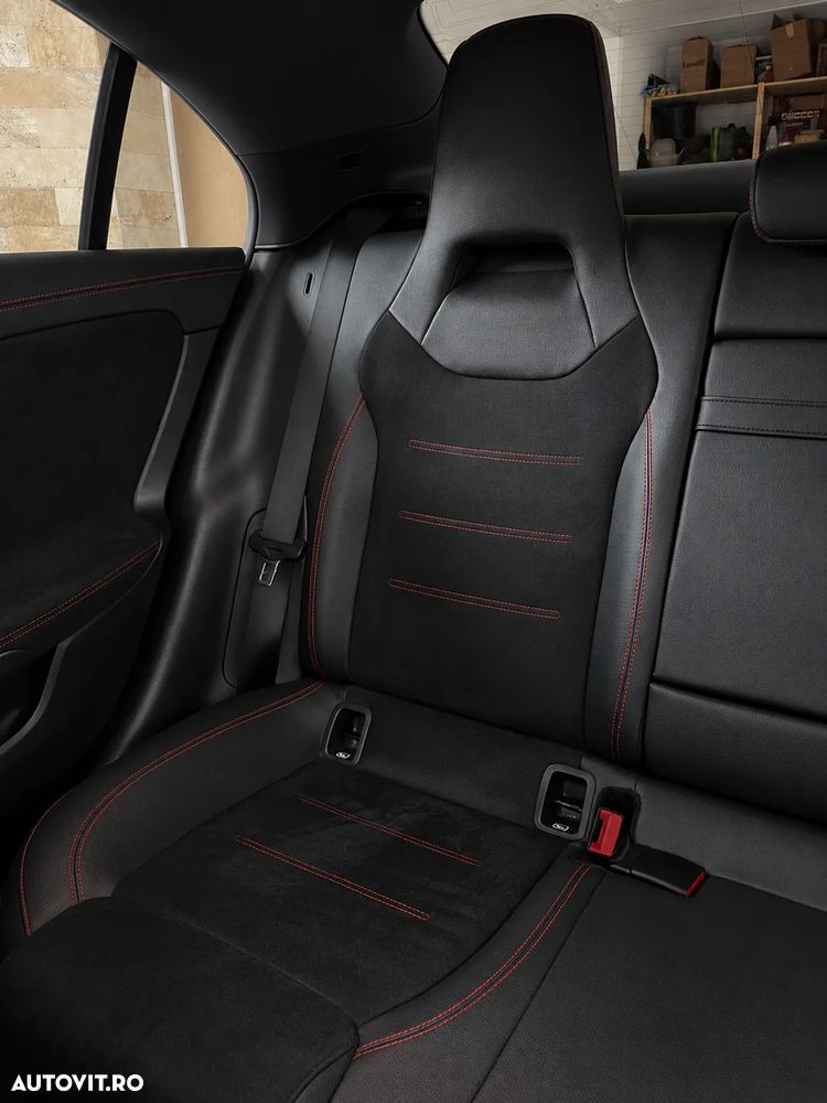Mercedes-Benz CLA 250 - 16