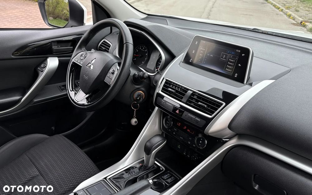 Mitsubishi Eclipse Cross 1.5 T-MIVEC ClearTec CVT 2WD Diamant Edition Plus - 18