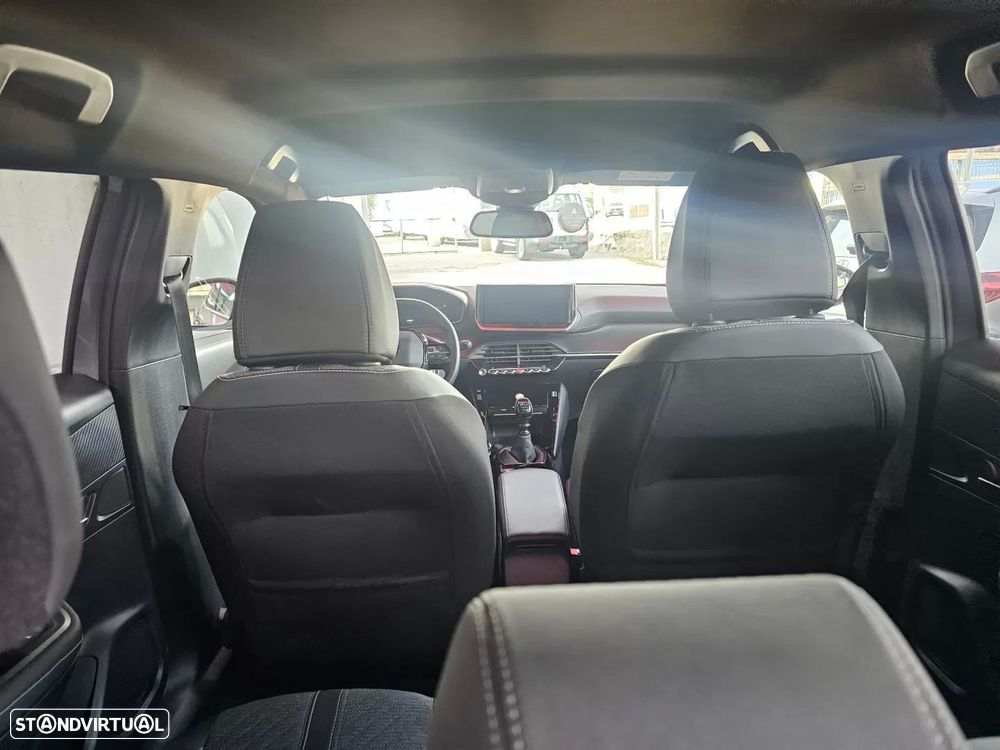 Peugeot 2008 1.2 PureTech Allure Pack - 12