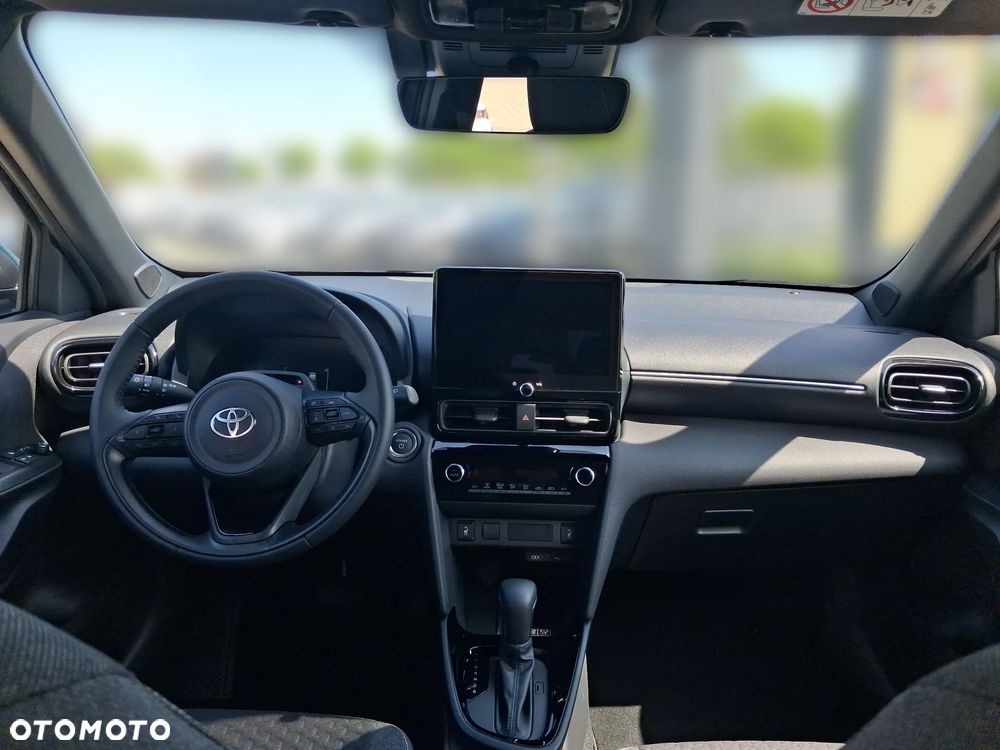 Toyota Yaris Cross - 11