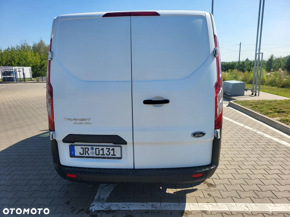 Ford Transit Custom - 10