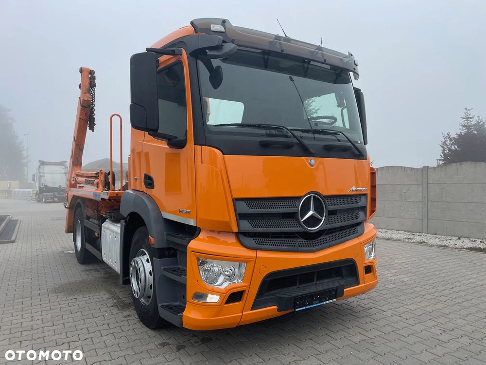 Mercedes-Benz ANTOS 1833 BRAMOWIEC, MILLER - 3