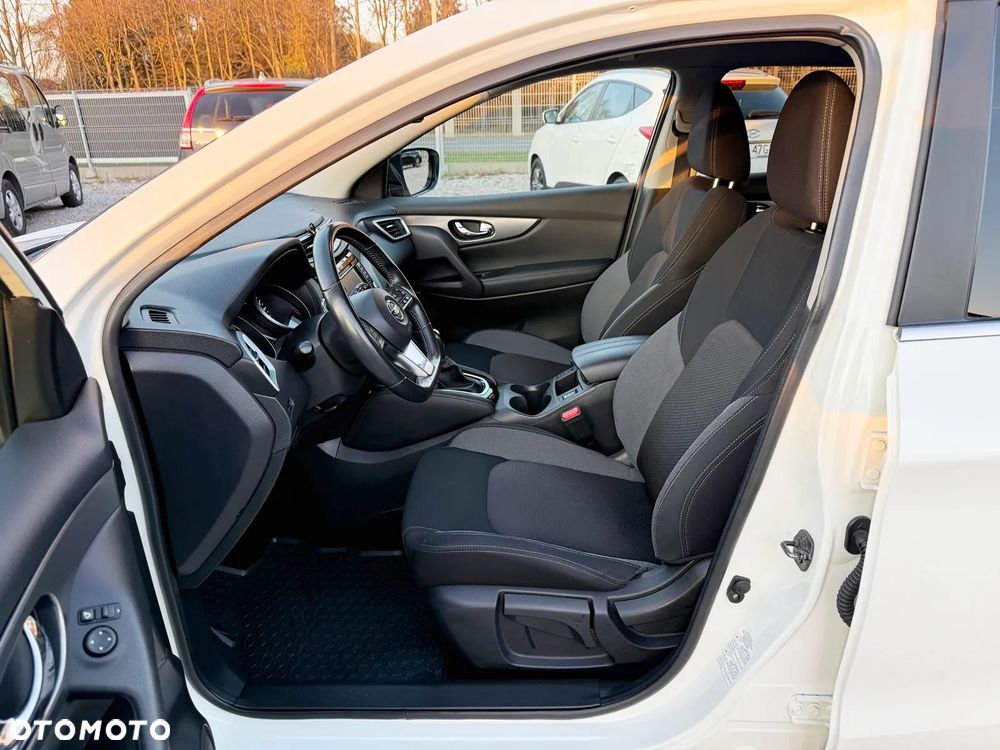 Nissan Qashqai 1.3 DIG-T Tekna DCT - 15